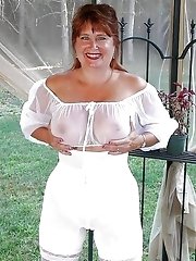 Granny big tits pussy xxx photo