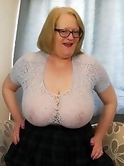 Granny sexy twat xxx pictures