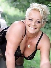 Mature ladies chink xxx pics